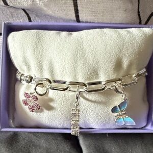 BP Charmelier Wings of Renewal